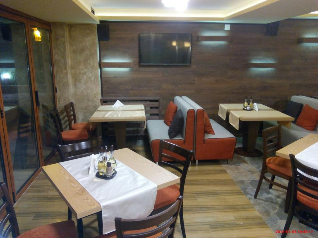Hotel Mineral 56 Banya  Esterno foto